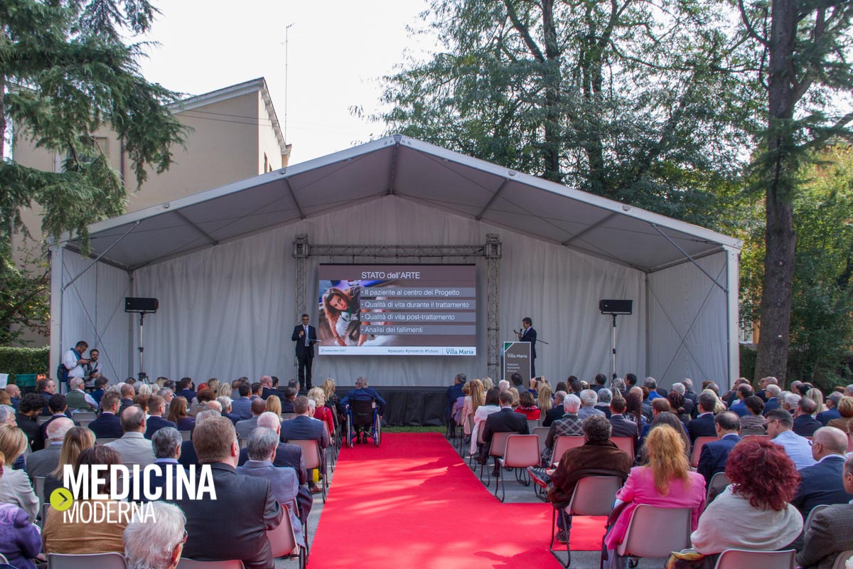 palco all'evento di inaugurazione del restyling di Casa di Cura Villa Maria